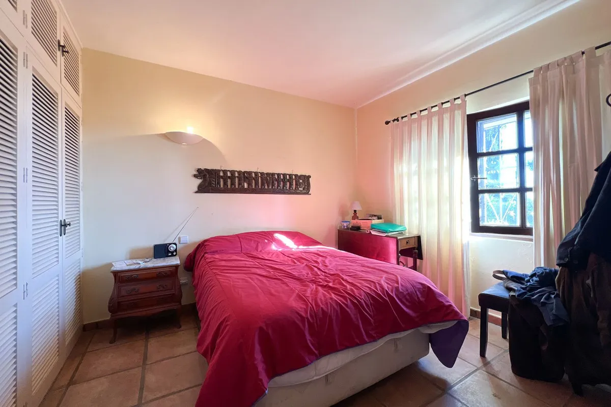 51e53453-c274-4f7b-a4e6-e867ffb41f1c