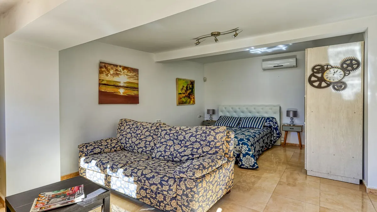 a5030136-e951-4240-9e83-703521edefd2