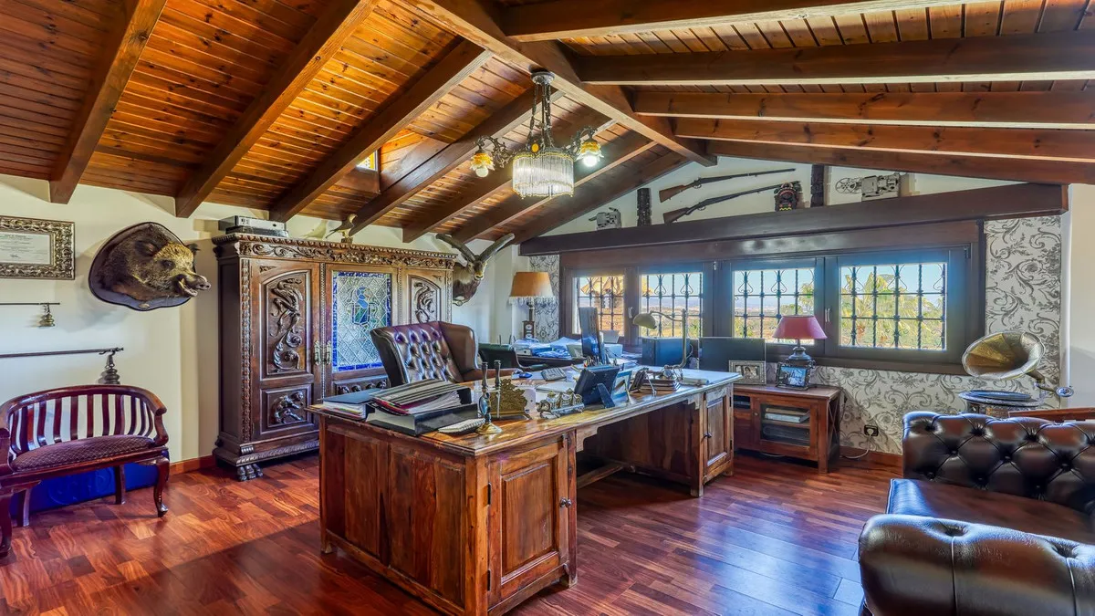 af3cac28-c68e-4dba-8661-fc4ba42315c9