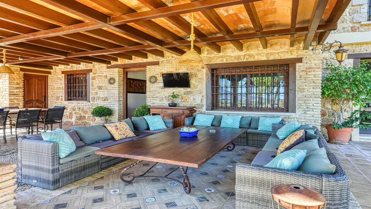 c789db26-641e-4db0-acc6-d3a4490c445a