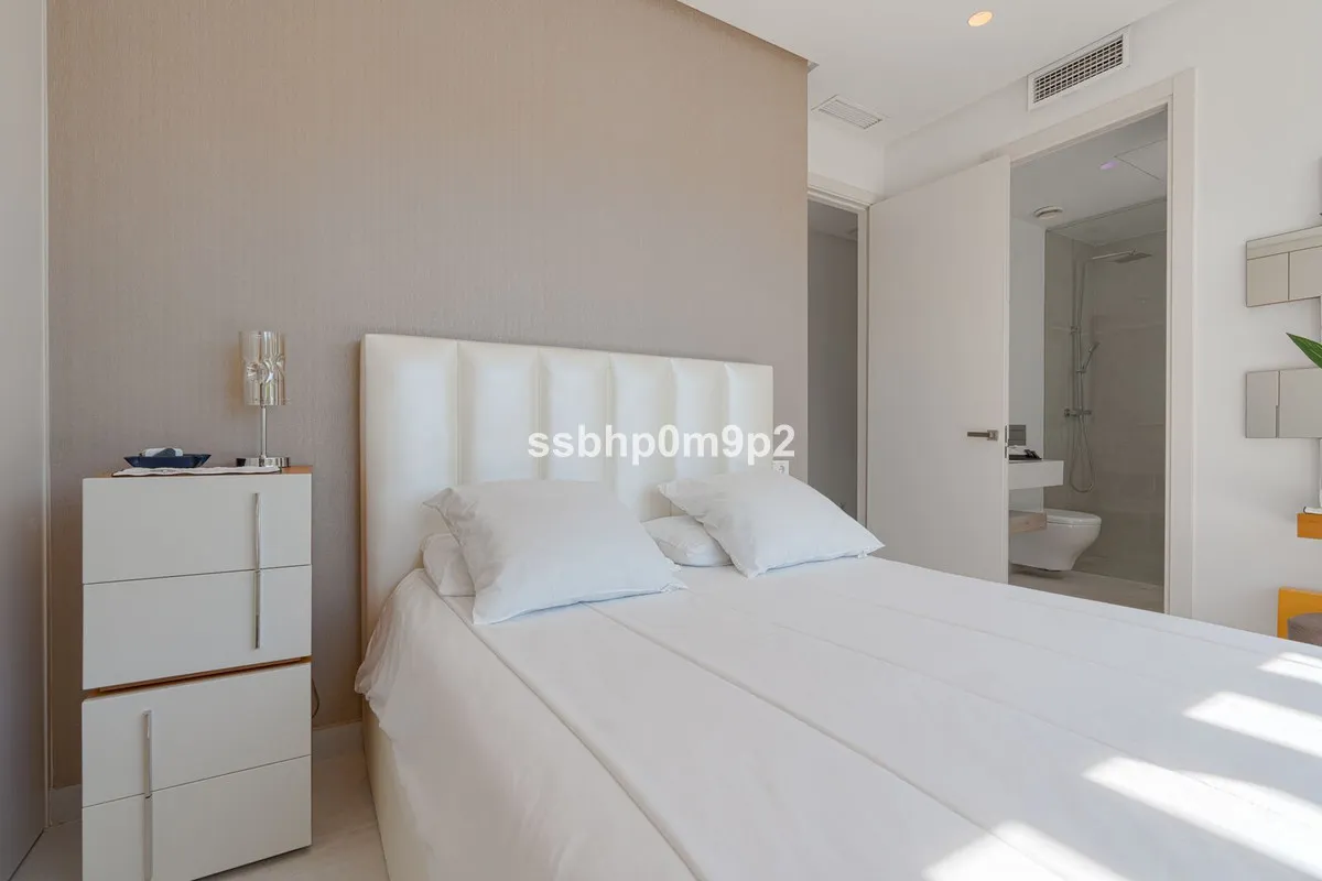 385ca95e-616d-481c-9ece-439fc1e47770