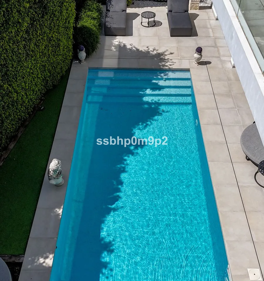 8ae036d8-6ff0-4315-9ac8-25dd912cbc4a