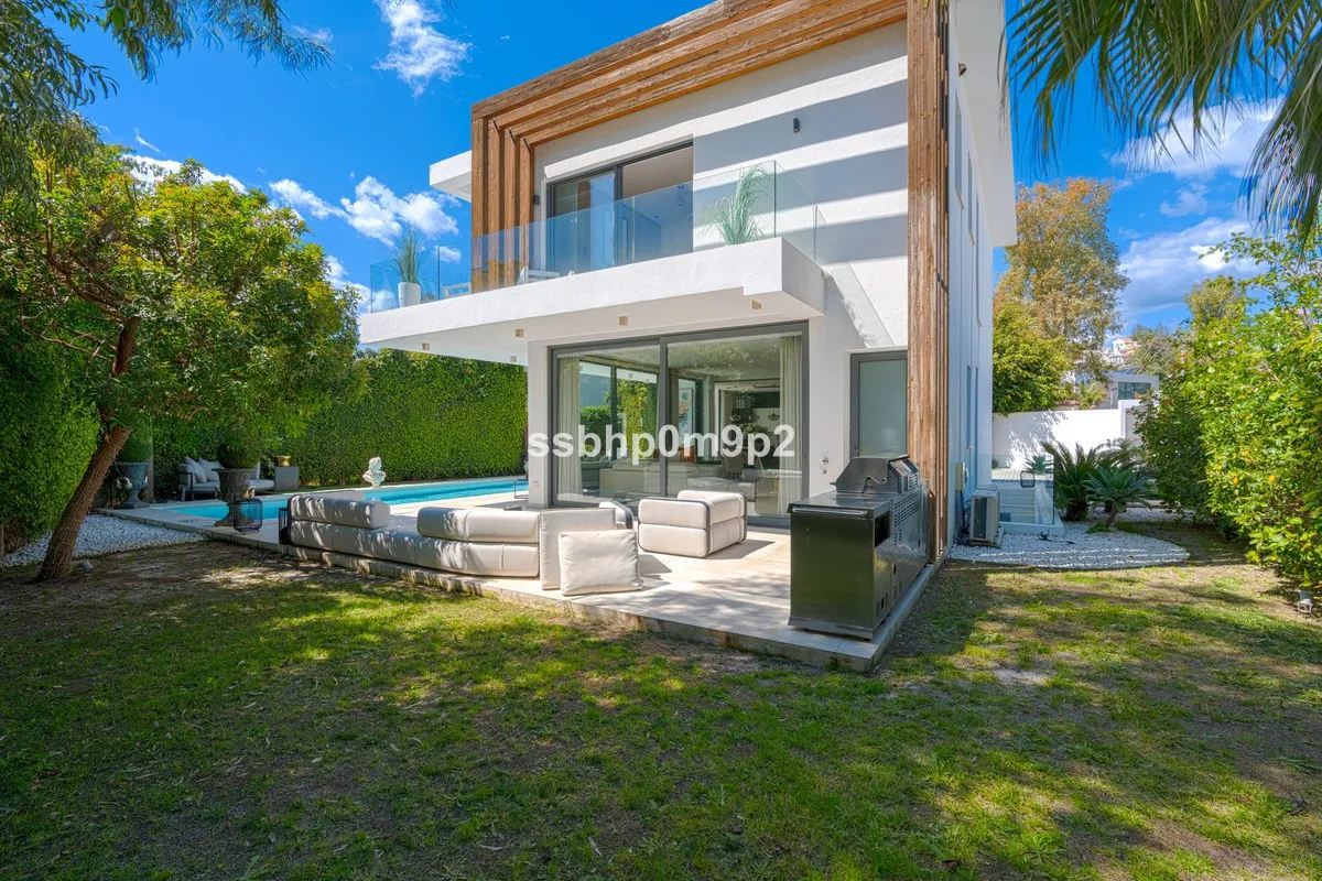 b58c3ea2-363e-47b8-b055-ee05bcea6282