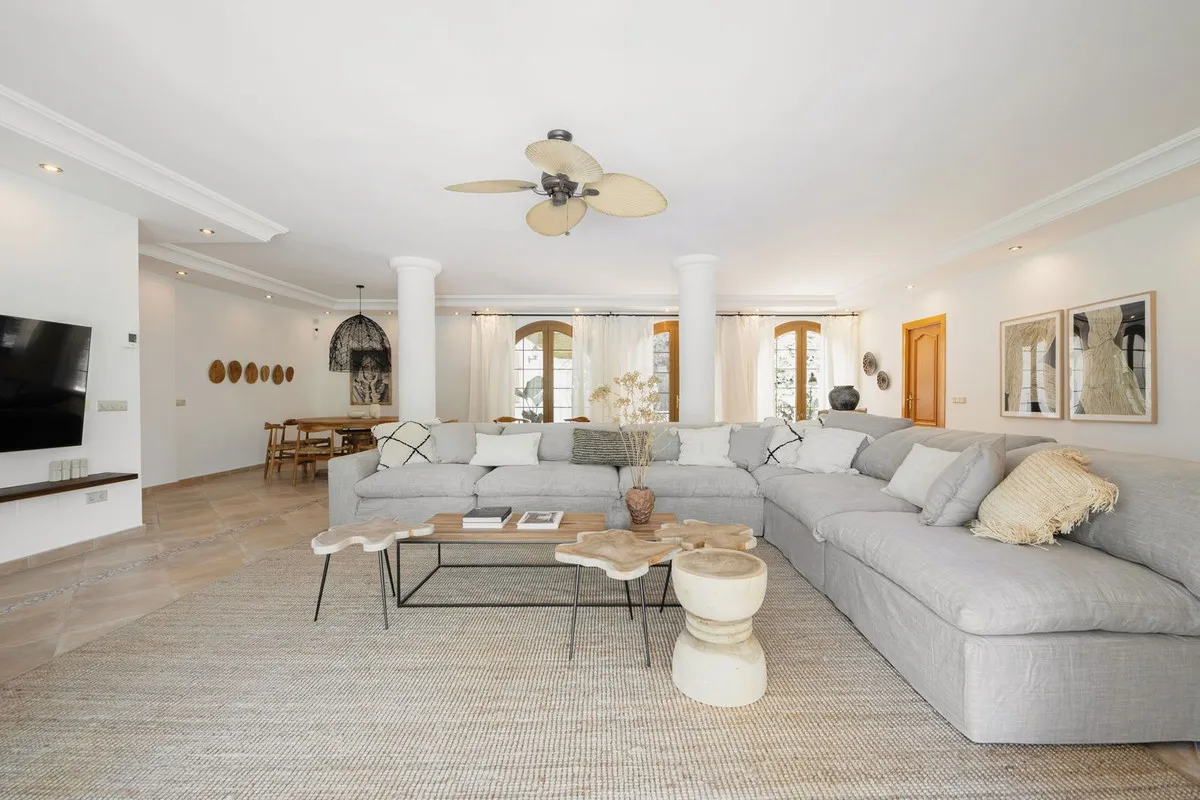 1e18e4a1-d9db-4631-ae73-e38eeb365cb0