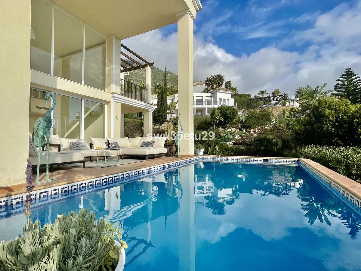 12066d81-c0a4-4f06-9346-888a63ade013