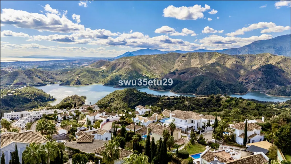 2bbcc320-728b-421c-8e46-4b1bdaa24c4e