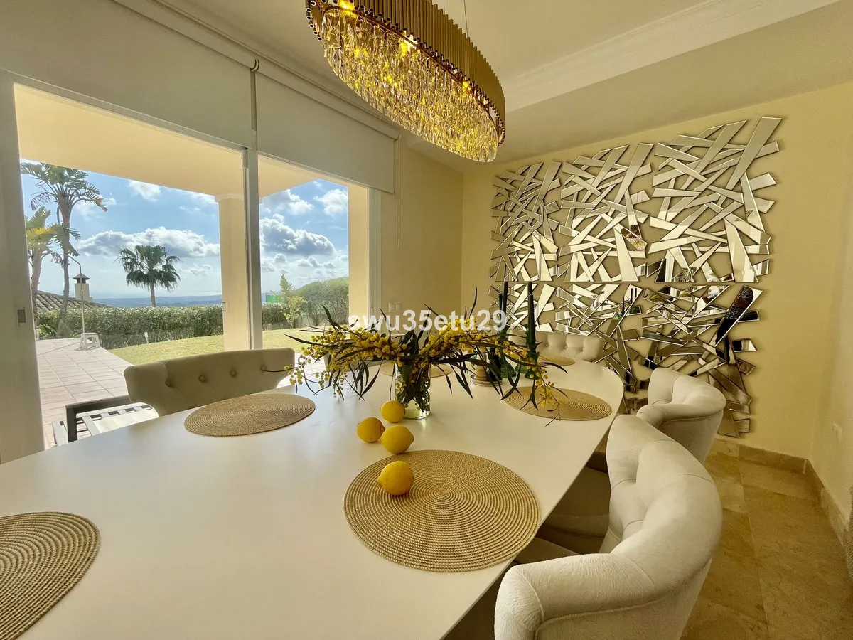 704c339e-5a48-4b0c-bf90-920f27b7c77e