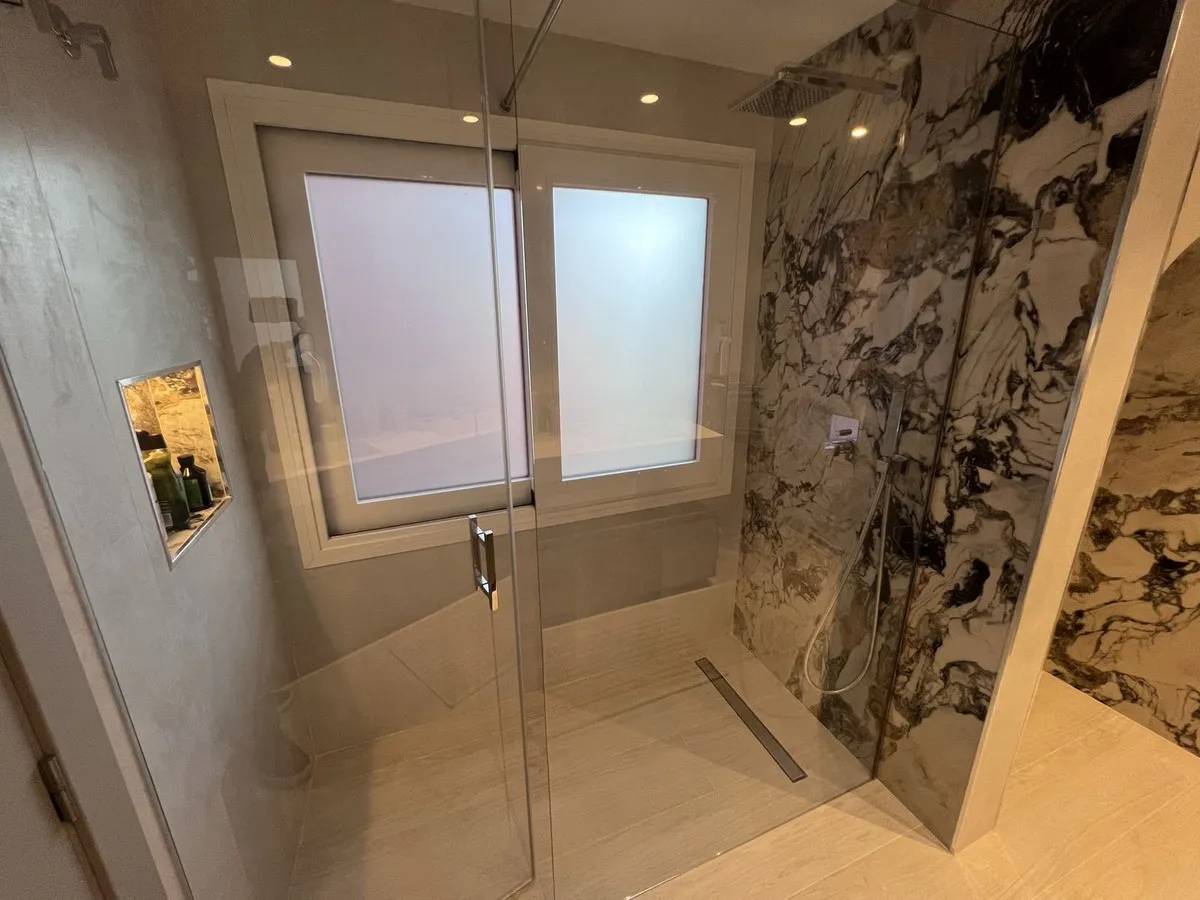 008f7b50-882a-4bfc-b184-59c27181dc57