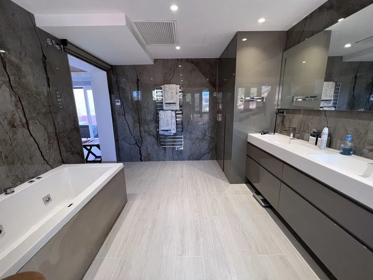 222cce42-e6e6-4e4a-bda8-4719df0c128a