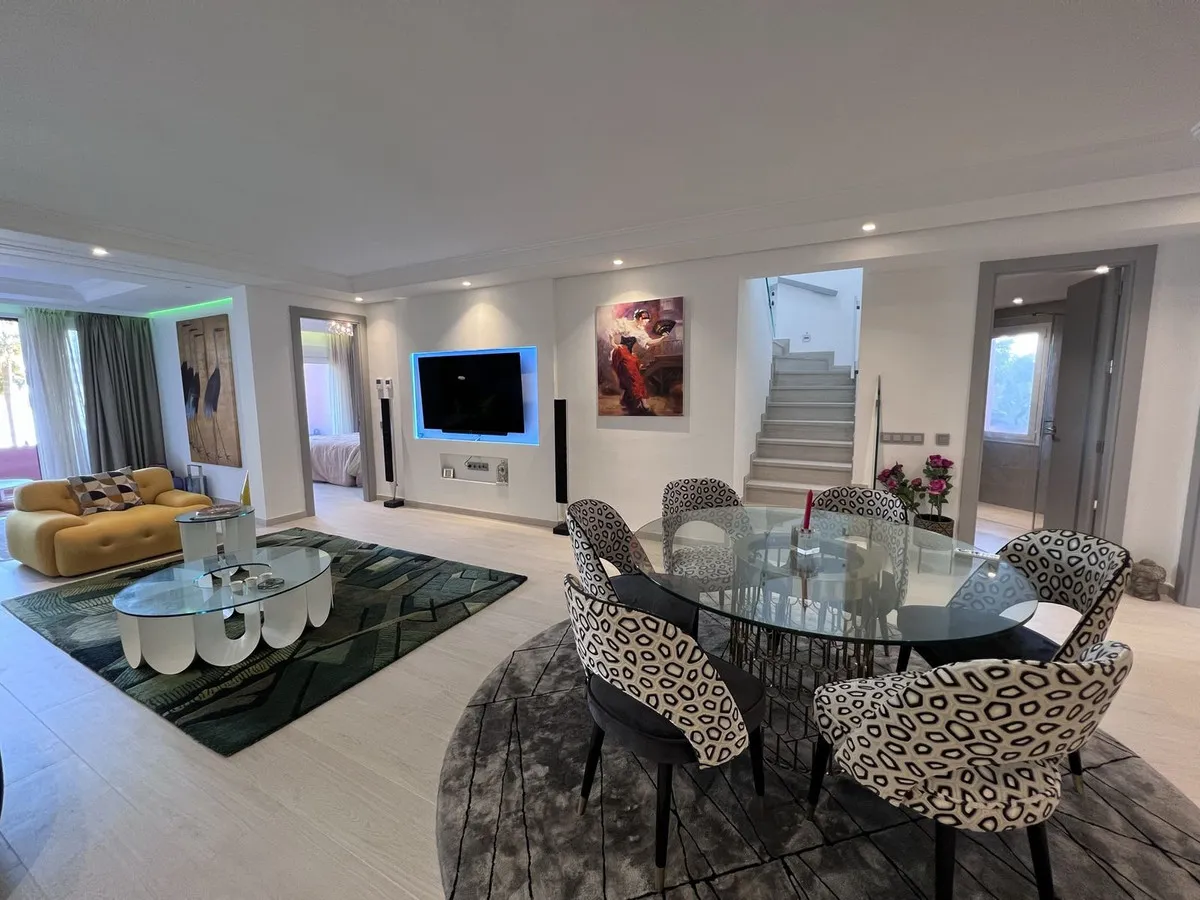 2530d7e1-9014-461b-87a5-4d0a7b292732