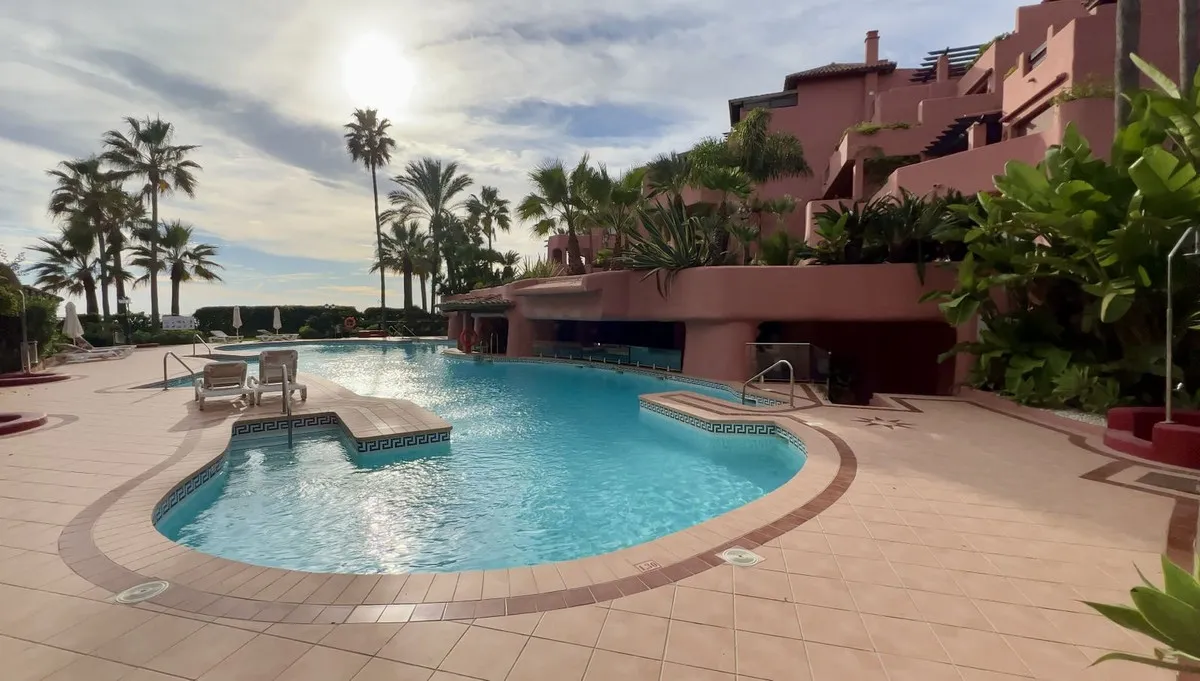 3af22bfc-26a7-4035-afde-04ca8c62f57f