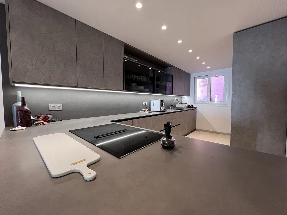 4c1b7ee4-3af8-4a34-ac36-3bc02a3cfac8