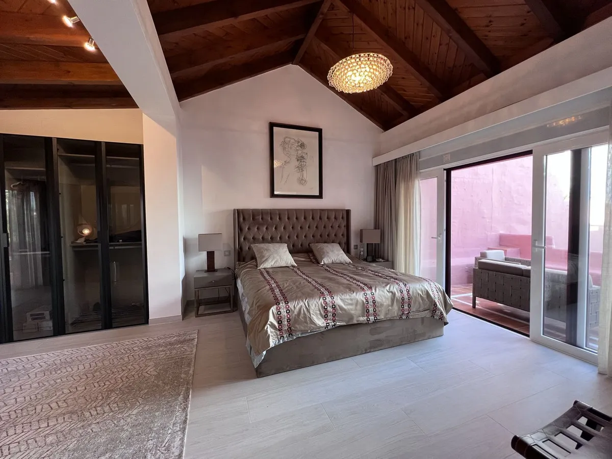 6189a68b-8f3d-42bb-9436-ddae9f3b5c61