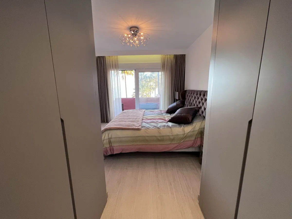 82f0b3f2-0de3-4d50-b90a-3ea6b922b5c3