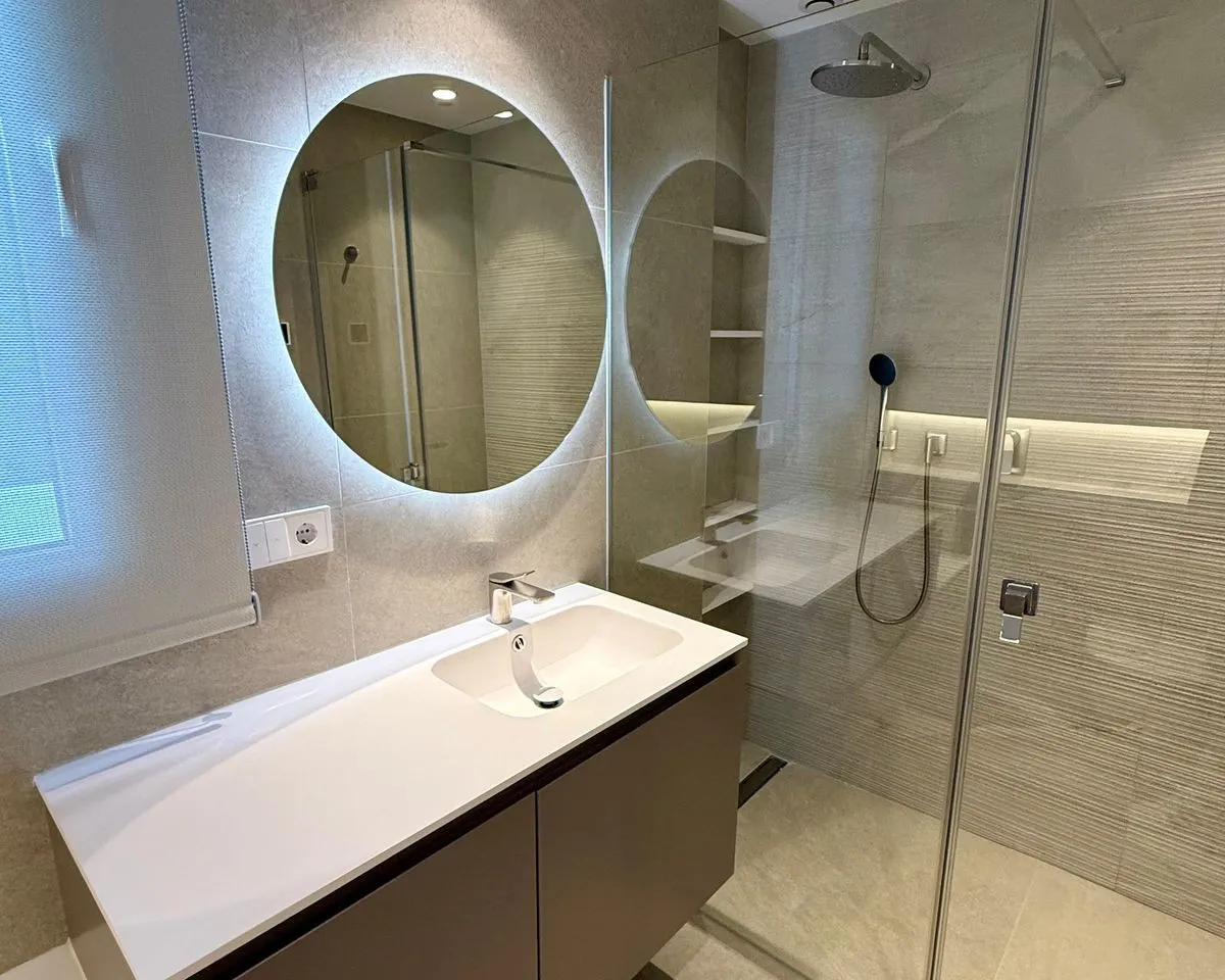 c56568e4-06d3-49f4-be0e-6aabef02396f