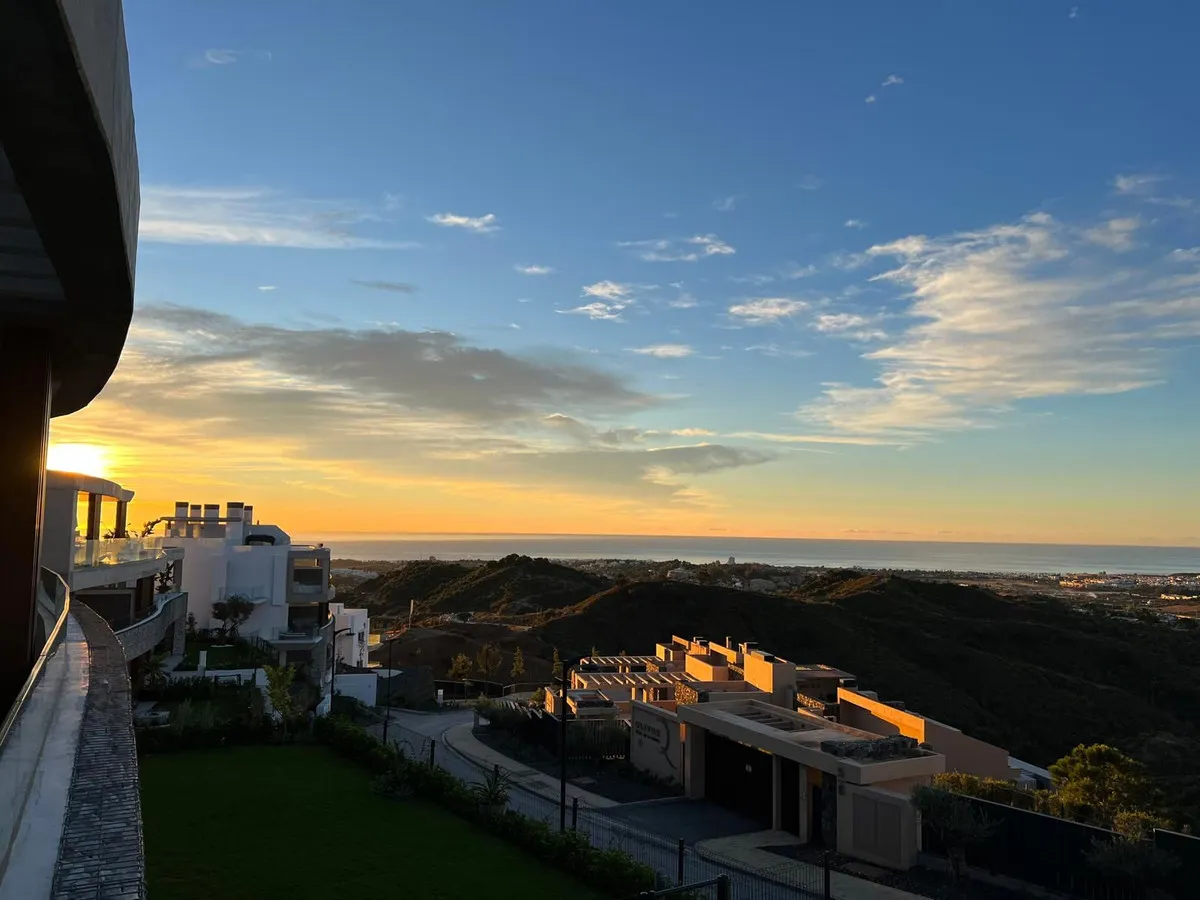 c90588f0-e464-490b-a04d-f070863975d1