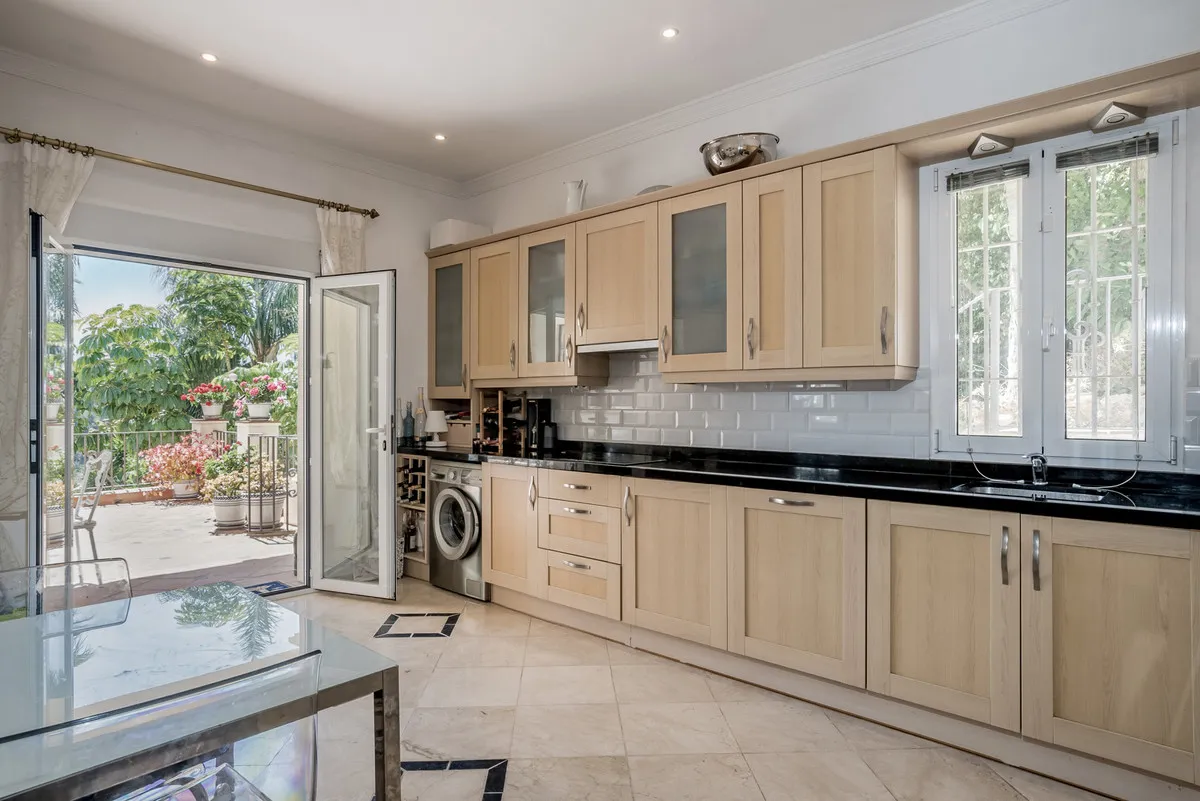 5bd837bf-925b-4967-a6cb-b94fa43255c6