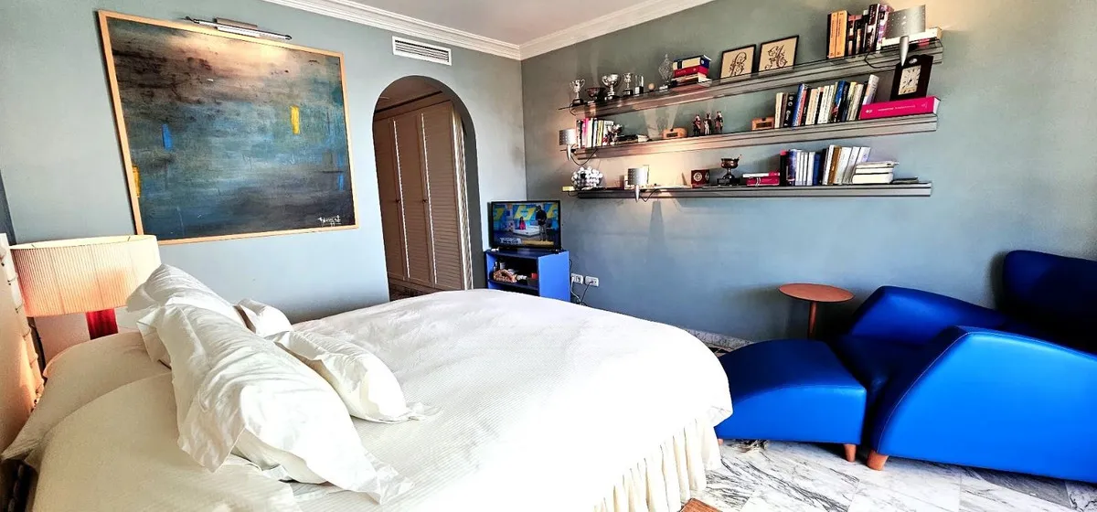 15a8a466-4fb4-4854-9d61-ad8a8d3c2c81