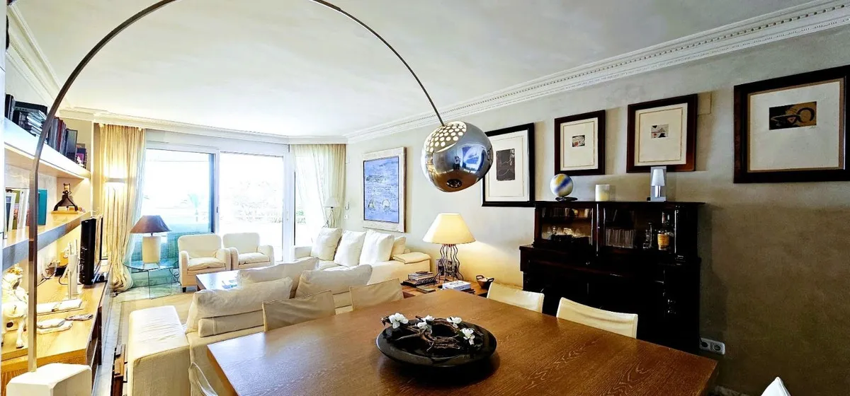 b02d0527-ad64-48ee-921d-a52d5cd8bd8c