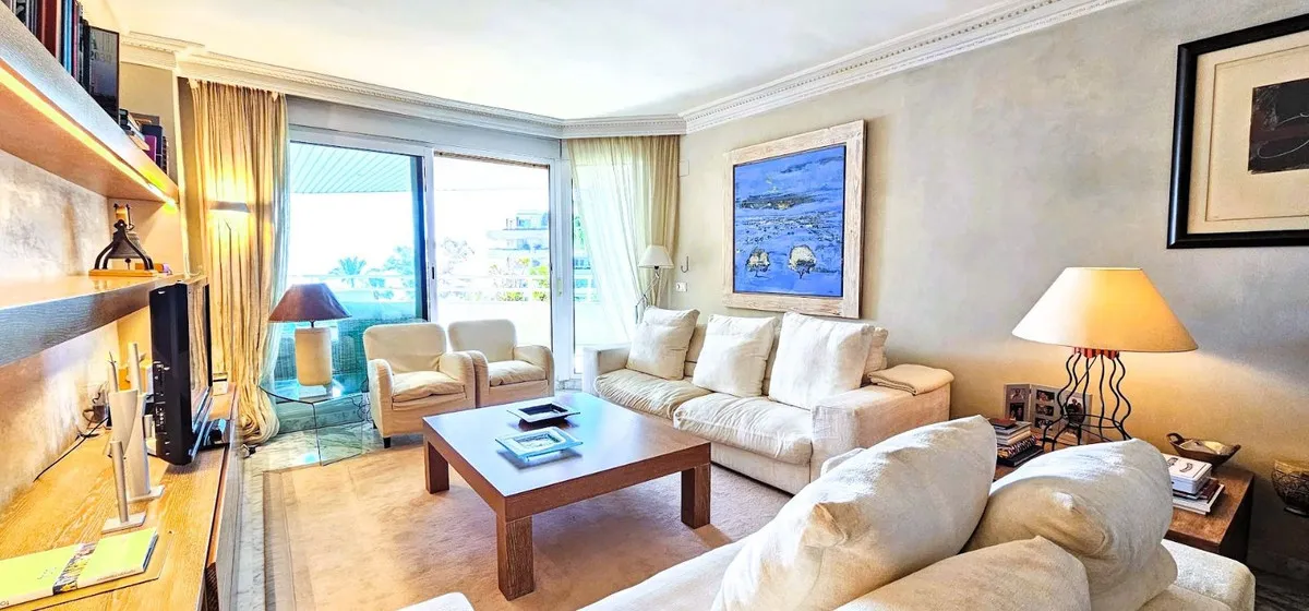 b3dd47e2-d5e7-497a-b97d-a036b716dbd2