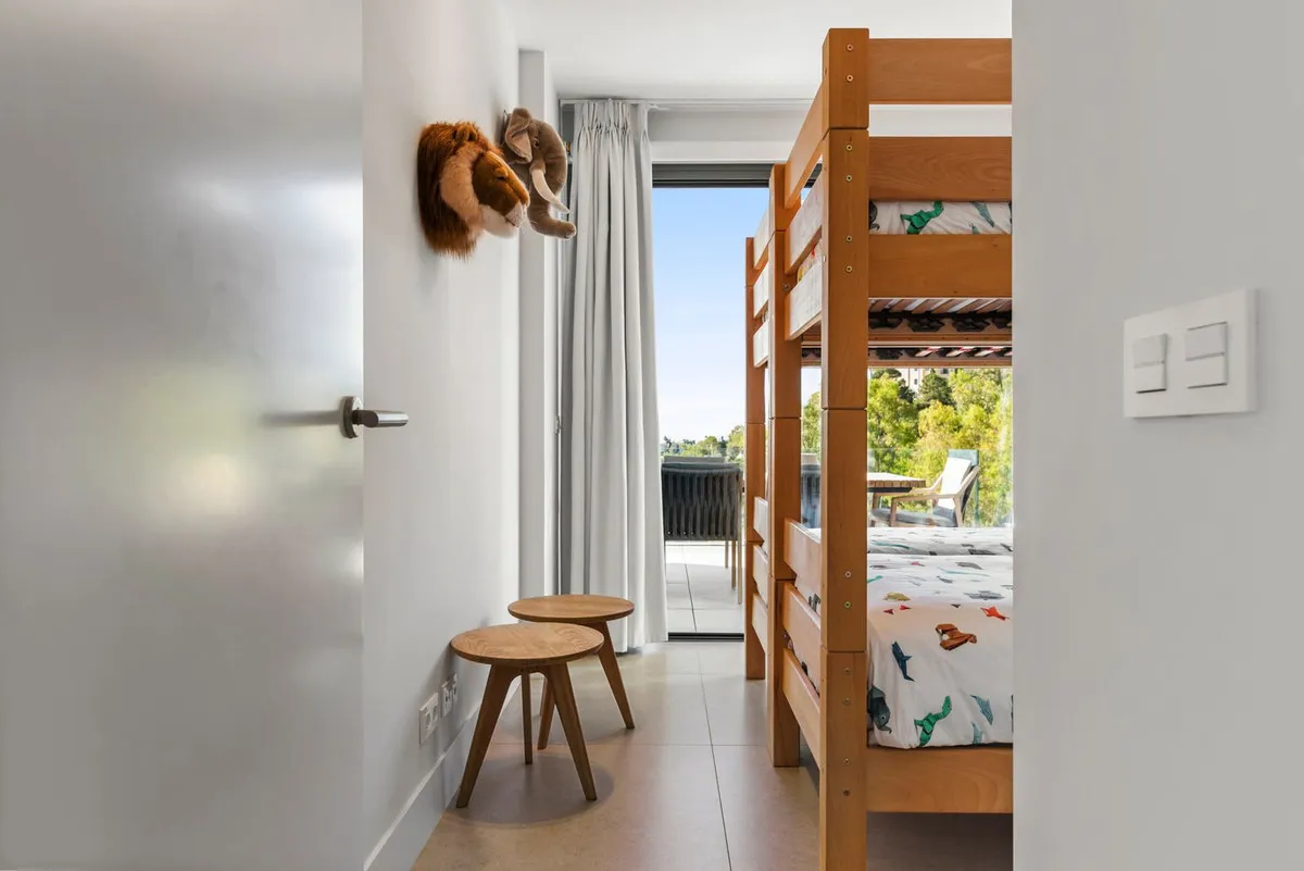 13791b87-b26b-4b85-8e95-1c20ed59d936