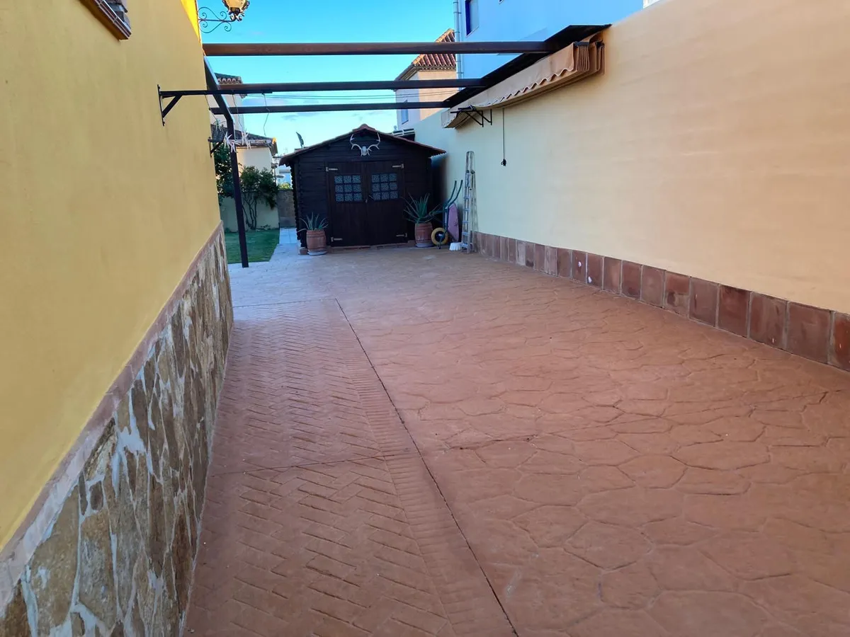 017ebc68-06d4-48db-9edf-7adcc269daee