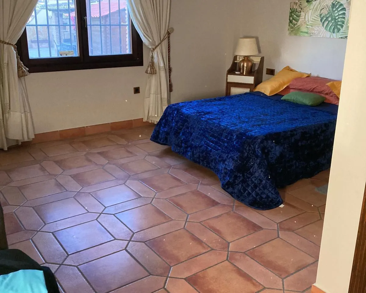 34fc7def-4281-47e2-9394-7e9b13eb569a