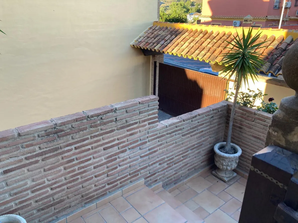 71e463d4-017b-4b25-ae7c-f7d772643fc8