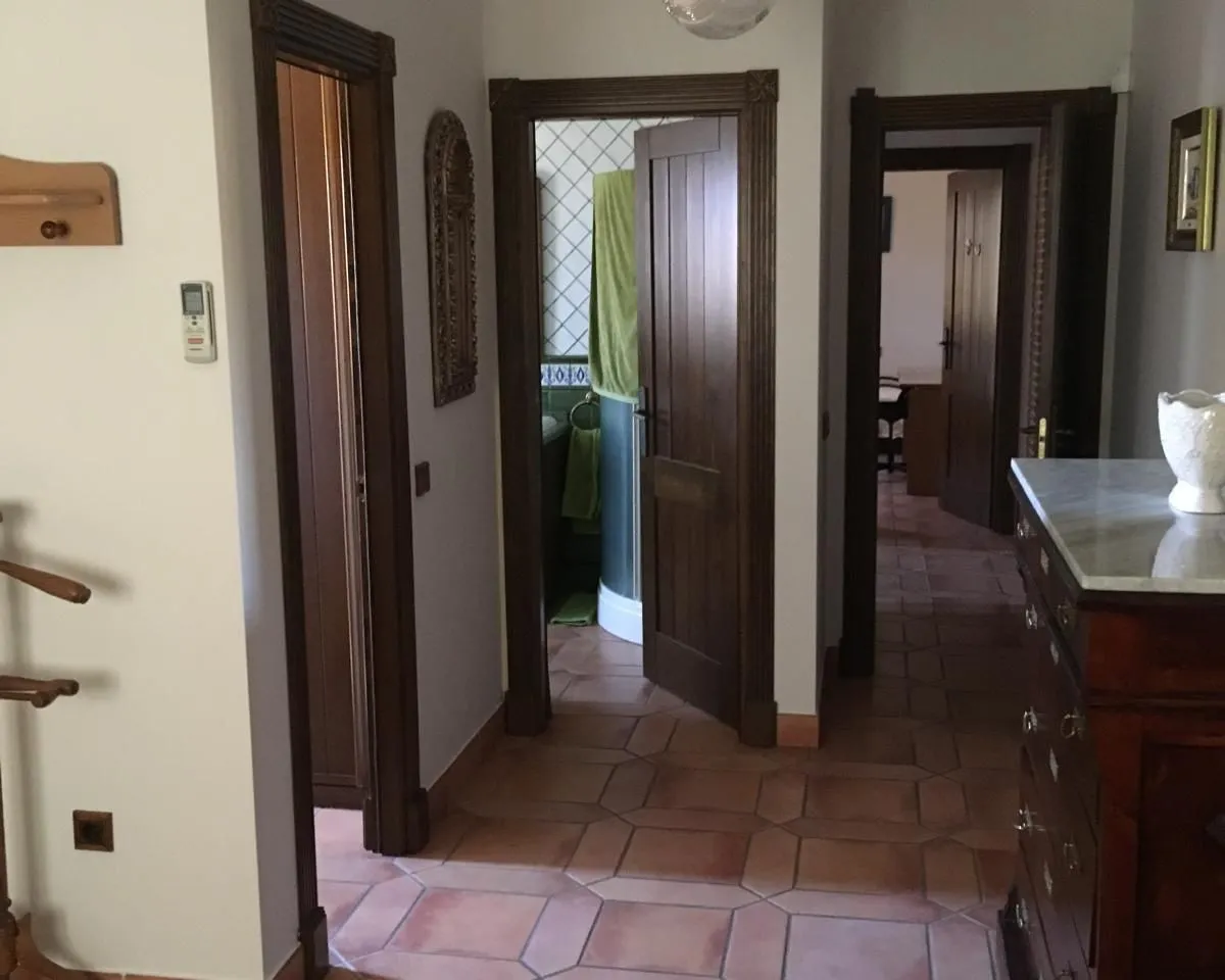 daefbc1b-32de-4220-94fc-3607460795c2