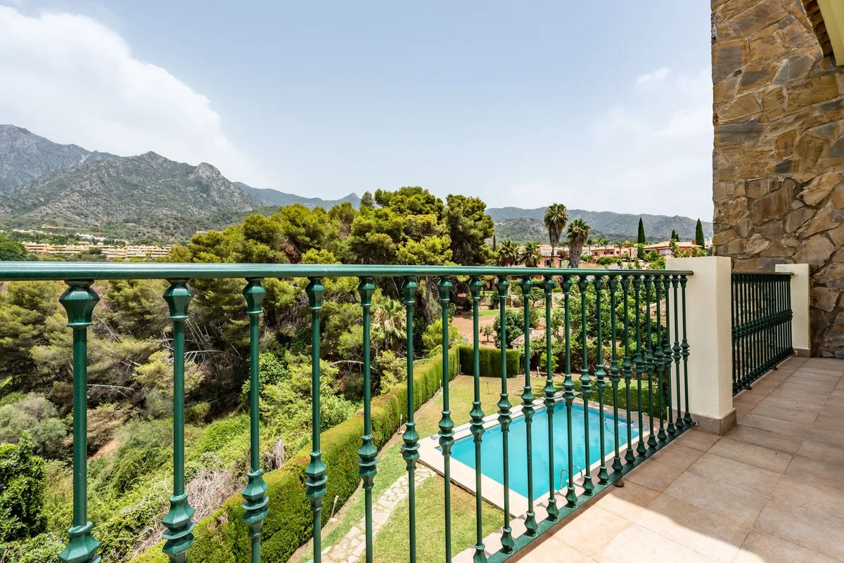 5d88456d-9504-4871-8a14-60a84512b1e4