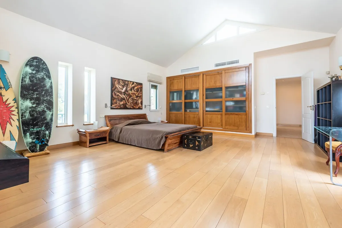 dae5f63d-c565-4887-a139-0d1aad269034