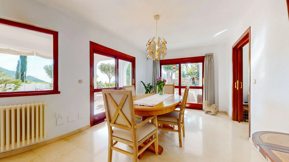 2192c574-c5f3-4f31-86cd-5af6d10ed6cb