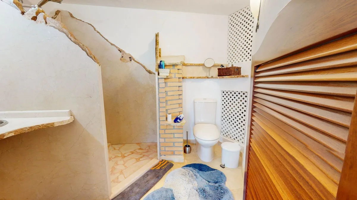 44bd2471-c106-4b53-8930-fc5b2fb7e019