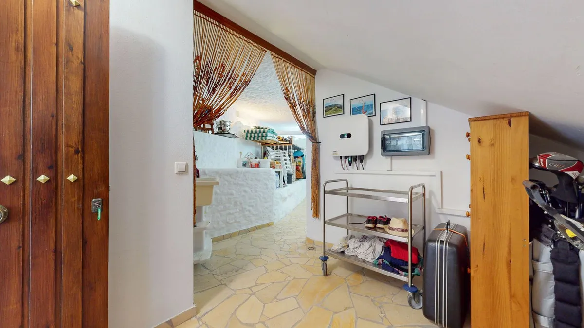 4e749b34-c82d-4870-9ea5-2afe9d68aed2