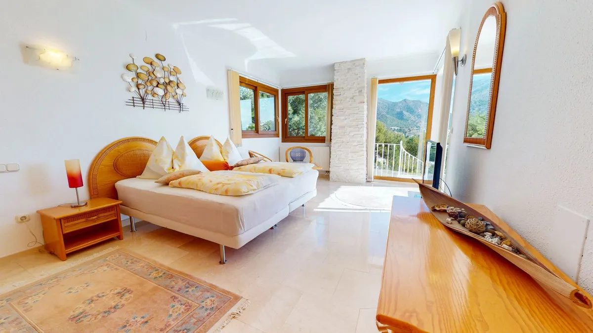 977771dc-ff14-42e3-a733-fbb74fef0ecb