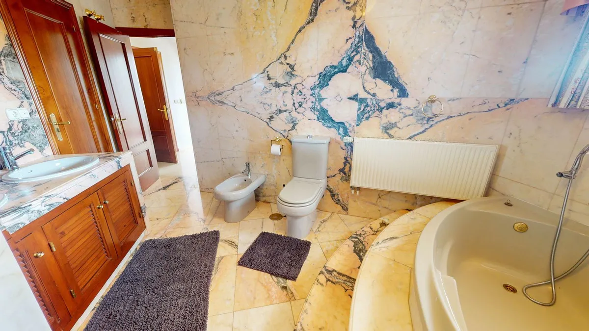 d68aa2eb-137c-4d37-8b42-0e29270ac746