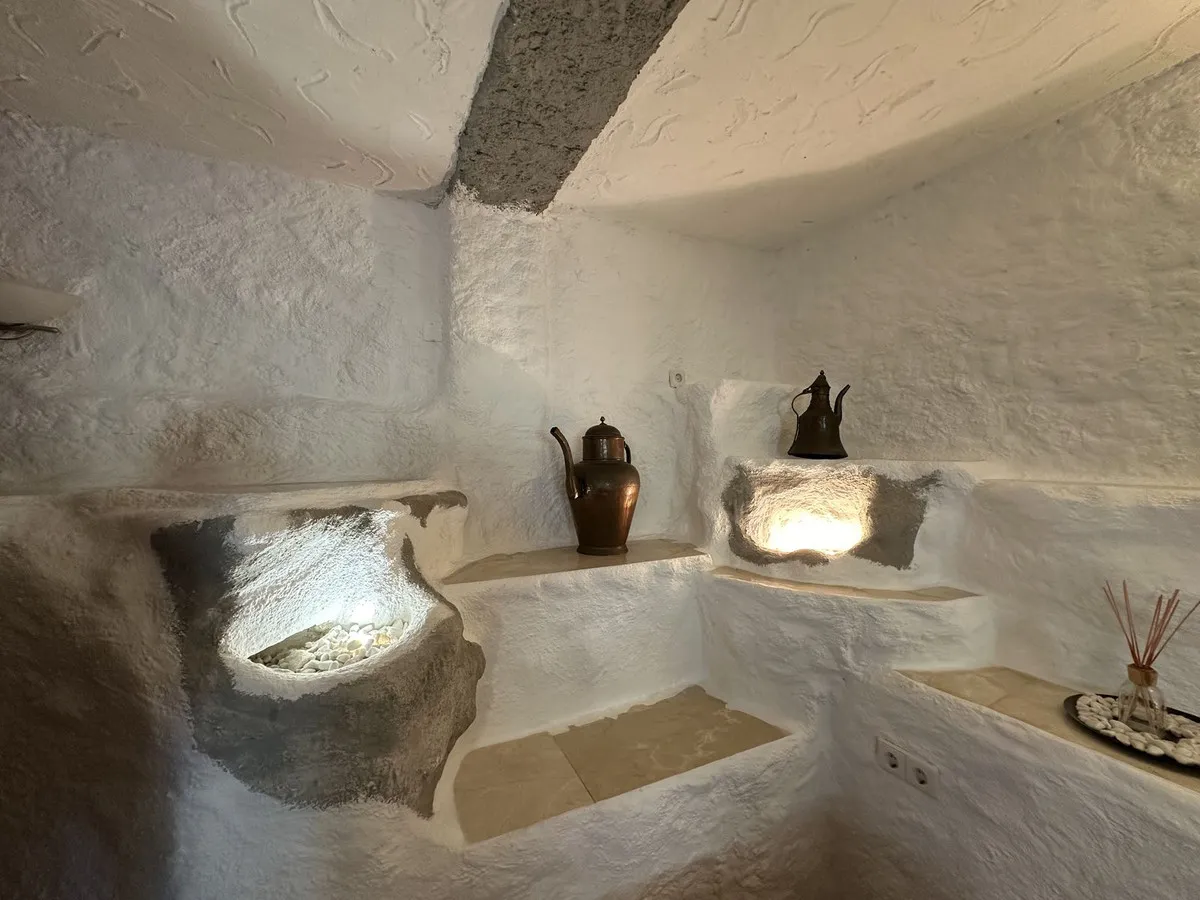 efc47e5a-c5d9-41bf-a3b7-fbd497fef0c6