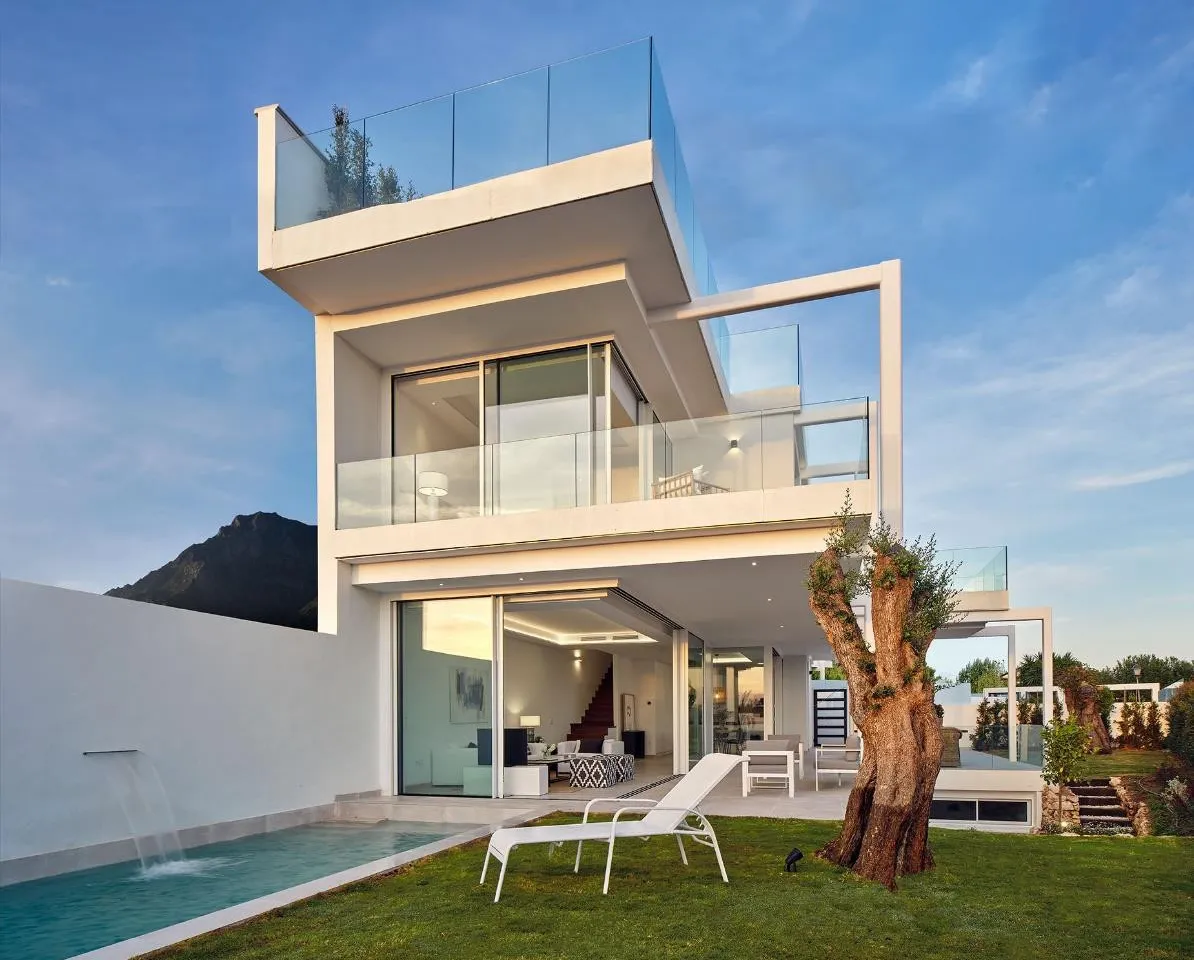 6e99538a-6d84-41a2-b39e-ed48de5f1f79