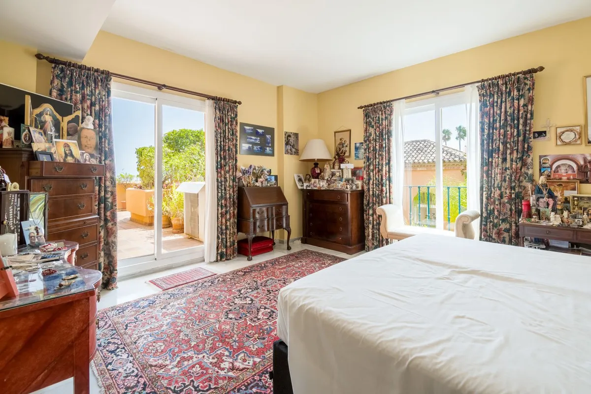 9e68074c-7c91-4389-a4e8-e2637abf0c9d