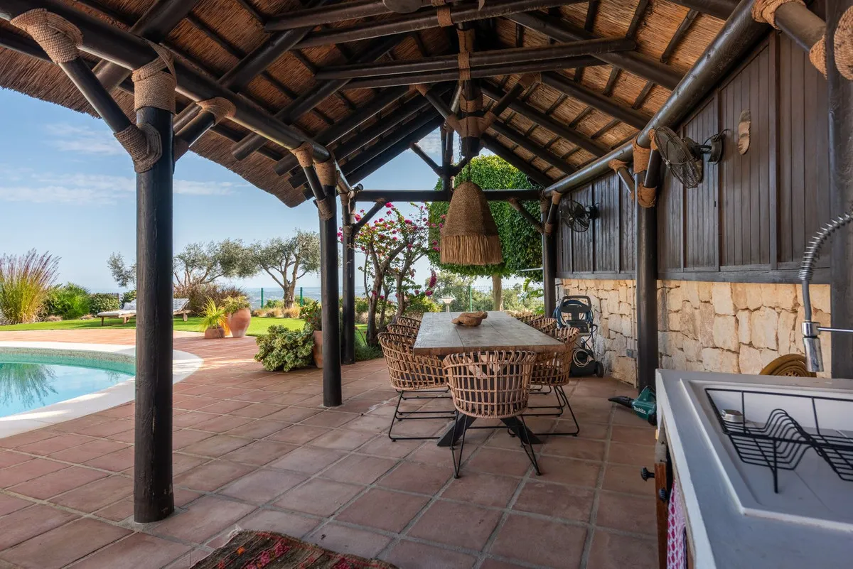 70ecd814-38b3-4e3f-a801-427839a12ecd