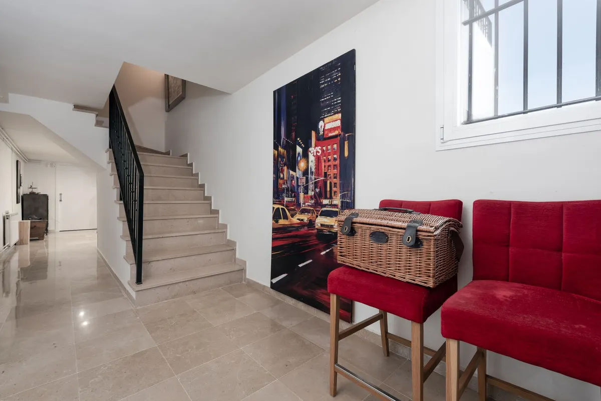 8c231c32-93d1-4229-b1ba-8e4e1e9ed3bd