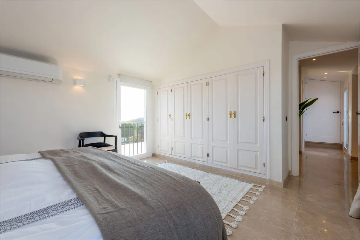 9ff19e68-2843-469f-ac58-dfeadeaaf7ef