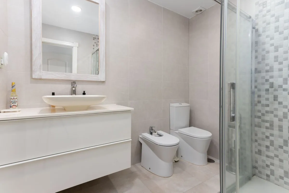 8afb9564-1683-4f21-bca1-aaeeda40dcc8