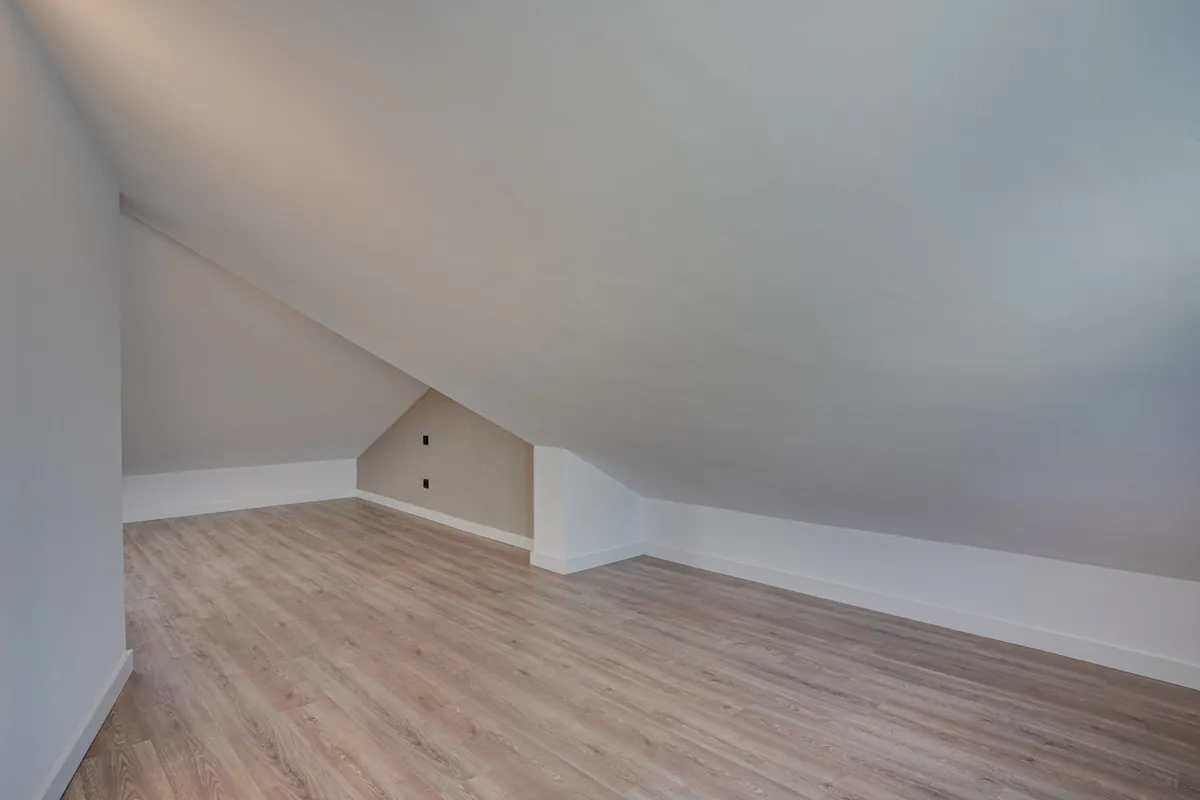 d932e70b-b3c8-4a29-820f-89b78e37483f