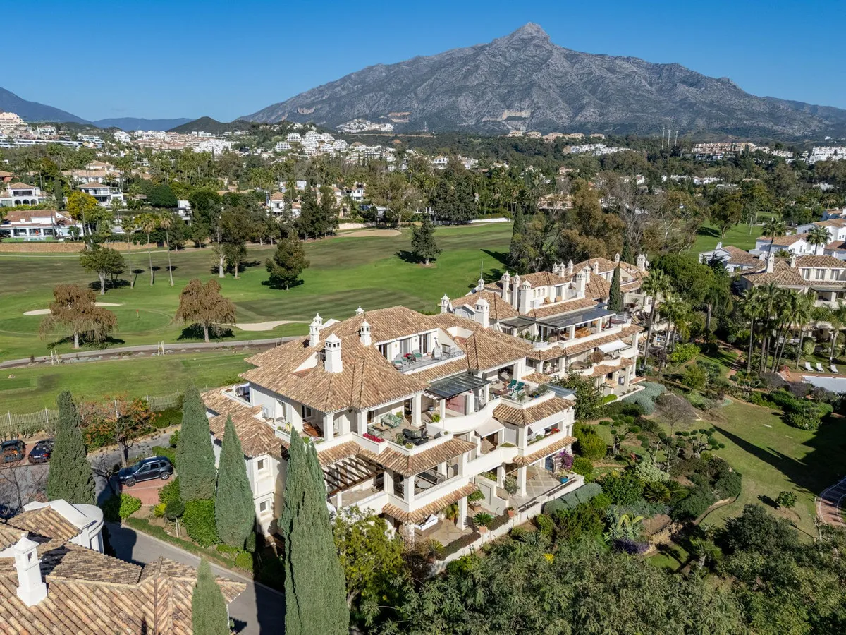 5568f5eb-d661-417f-8b09-9f50bd8ea8bd