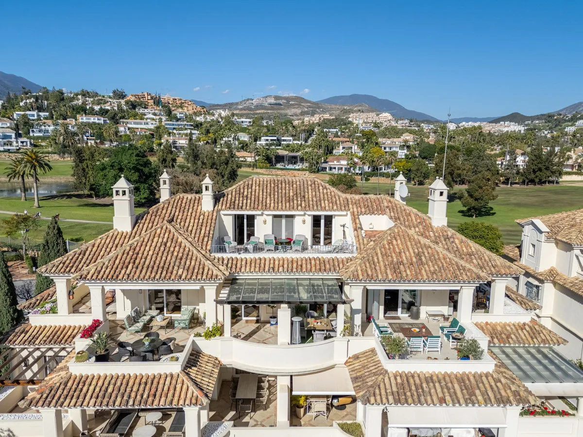 c57d2b19-37c8-43f2-a94c-436ae711f60a