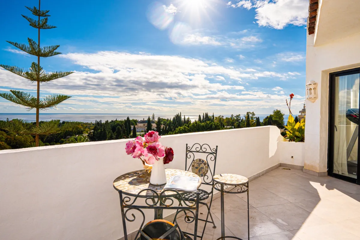 7b77beb3-43b3-4777-b060-3add8094c36c