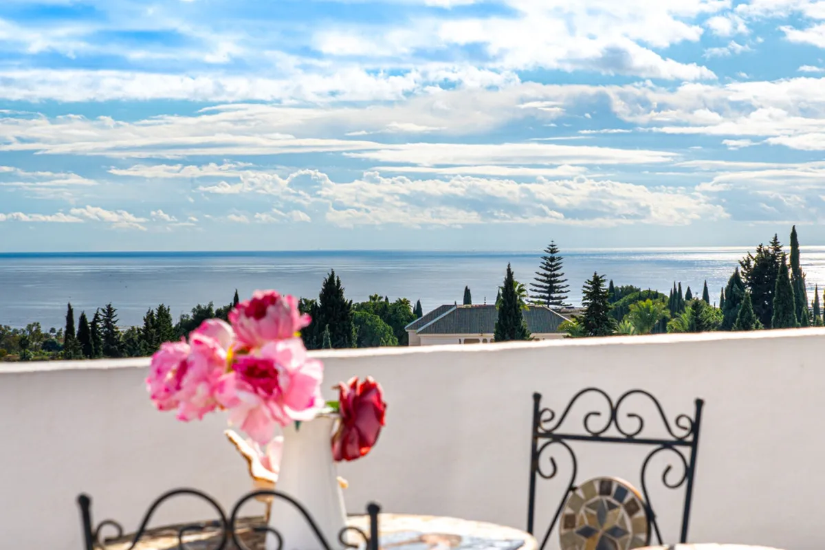 d79b4ab8-b438-4d75-9626-2251935d7357