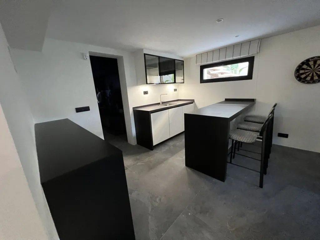 eb2087ea-cf1f-4afc-bd79-4eed1adeb987