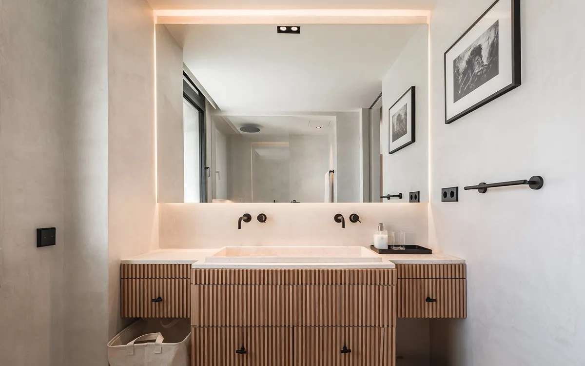 1a0a4c8a-e035-474a-901c-839ad50bfeef